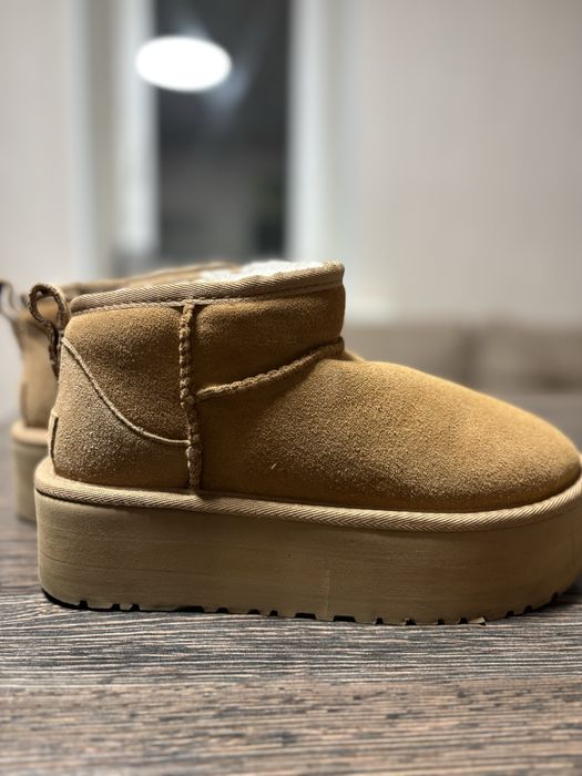 Продам  уги фирми ugg