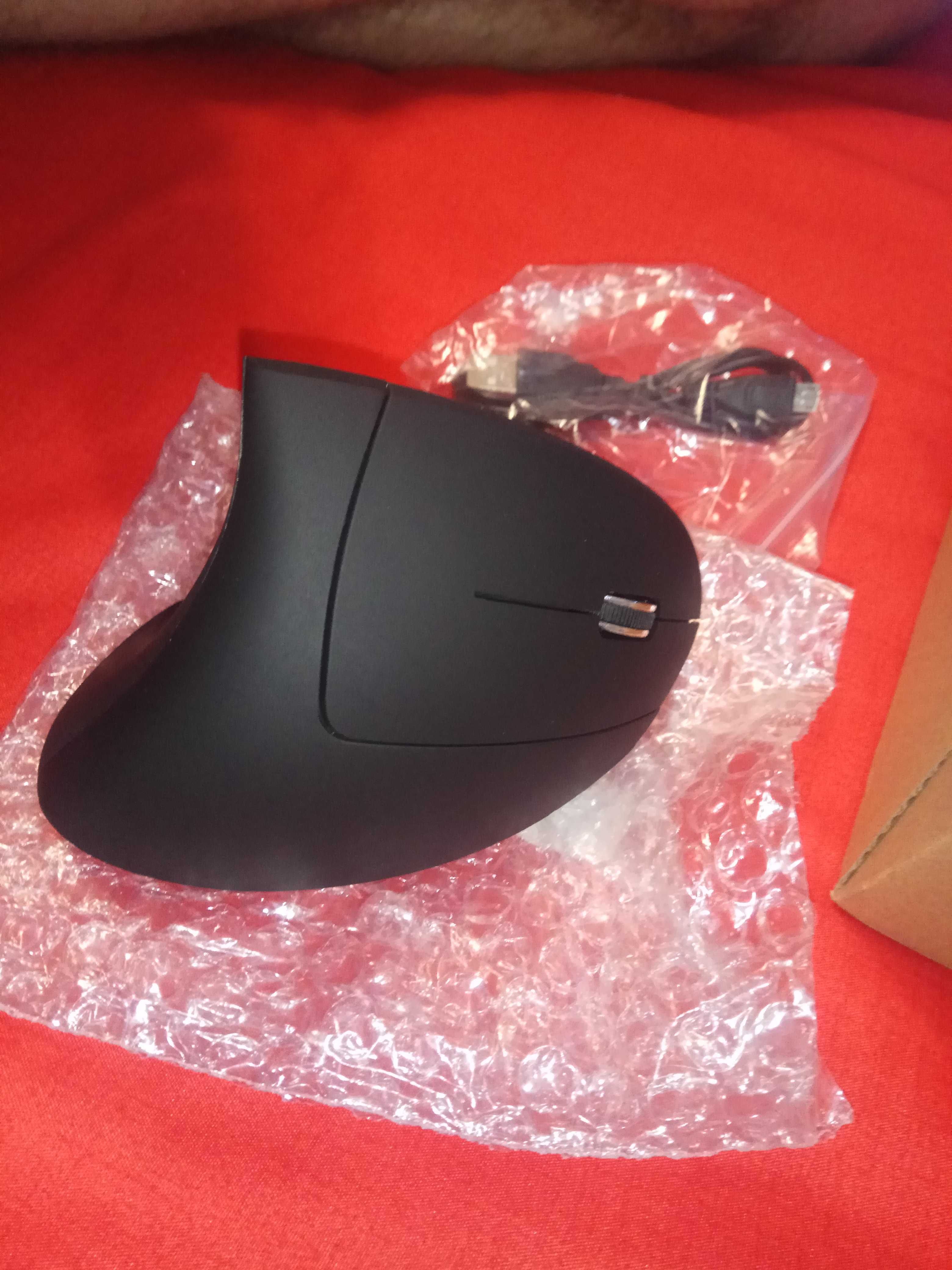 Myszka komputerowa Rechargeable Ergonomic Mouse