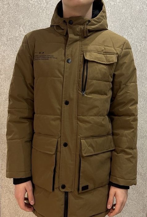 Зимове, окороченне пальто. Чоловіче. Зріст — 170см.