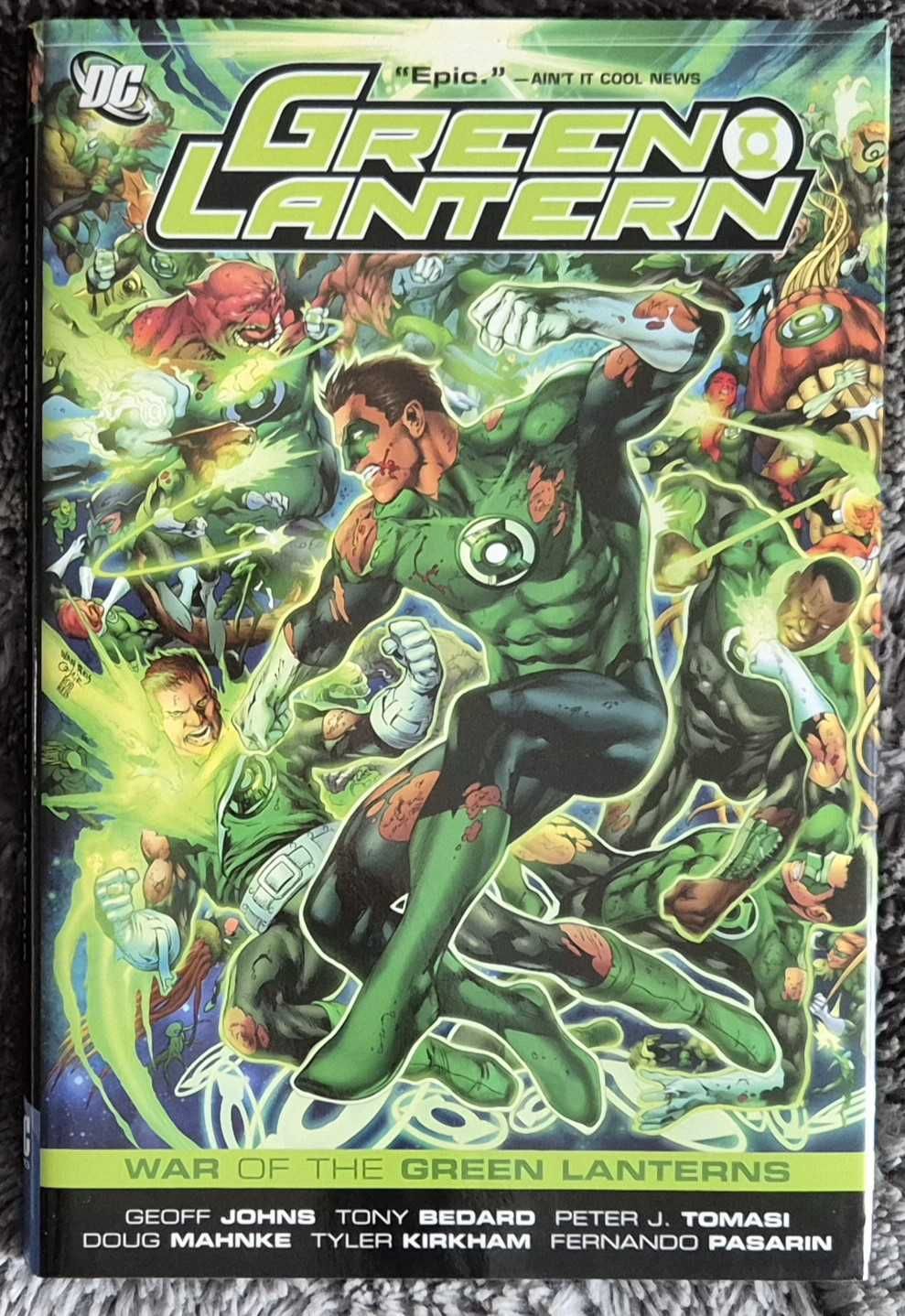 Green Lantern: War of the Green Lanterns HC - Geoff Johns