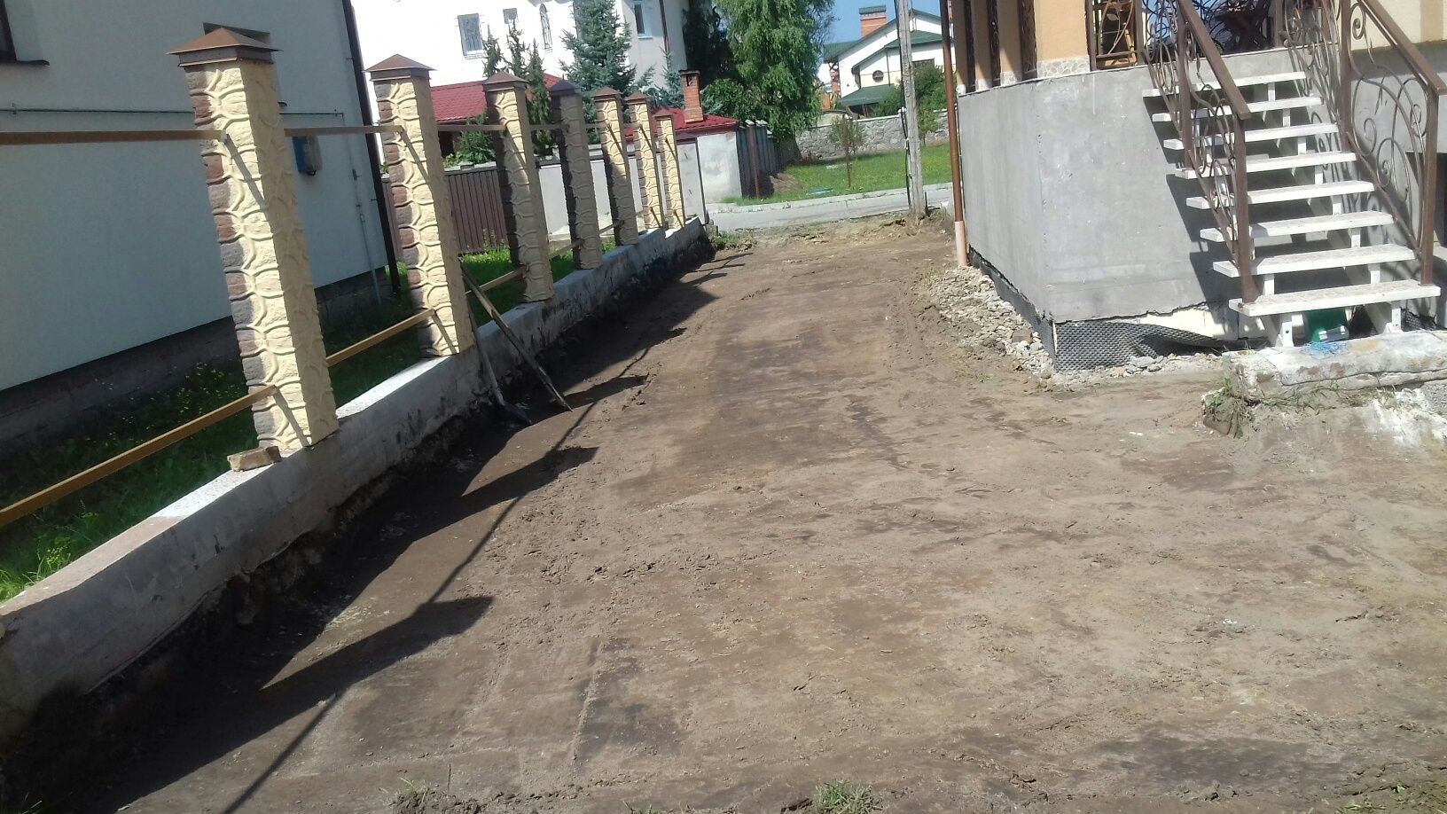 Екскаватор Послуги міні екскаватора Львів область