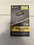Оперативна пам'ять 8gb ddr4 3200 mhz Corsair