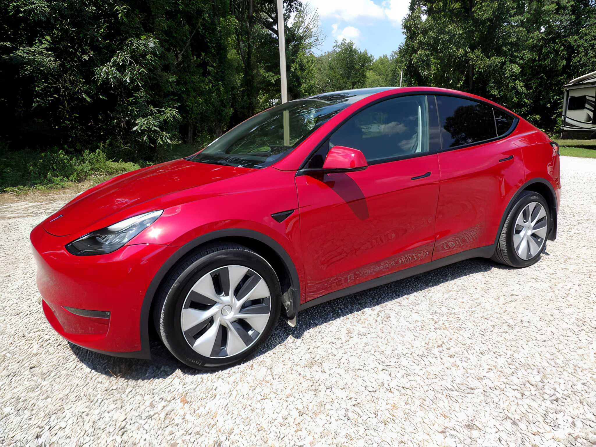 2022 Tesla Model Y Long Range