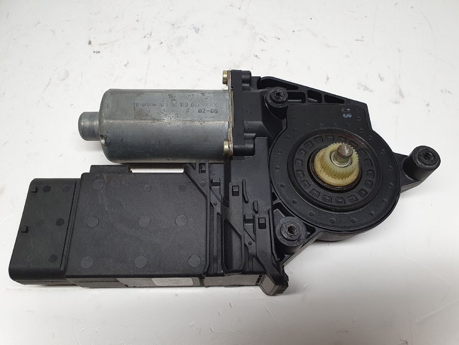 Motor vidro frente direito SKODA Superb I Sedan (3U4)