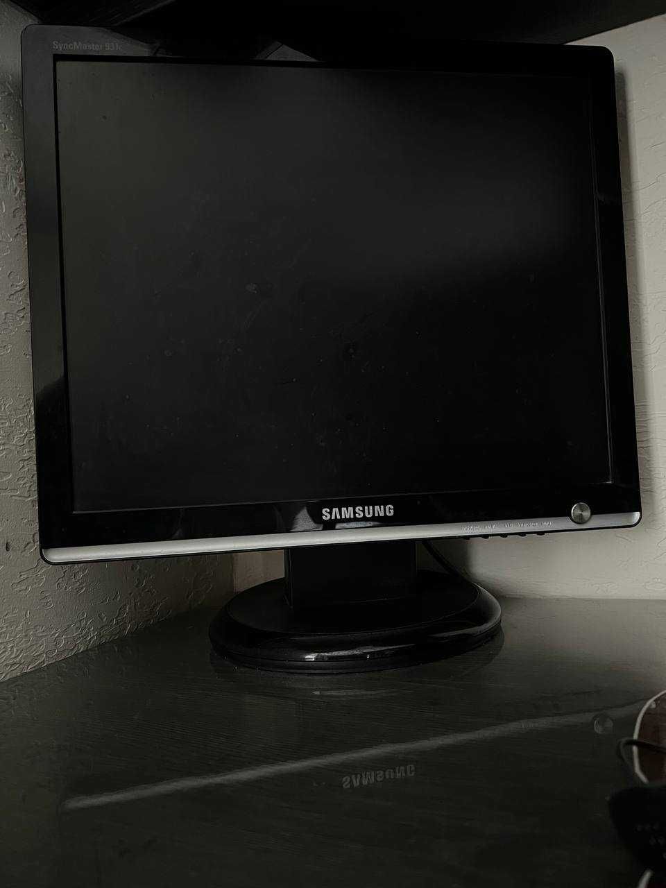 Монітор Samsung SyncMaster 931C 19" б/у