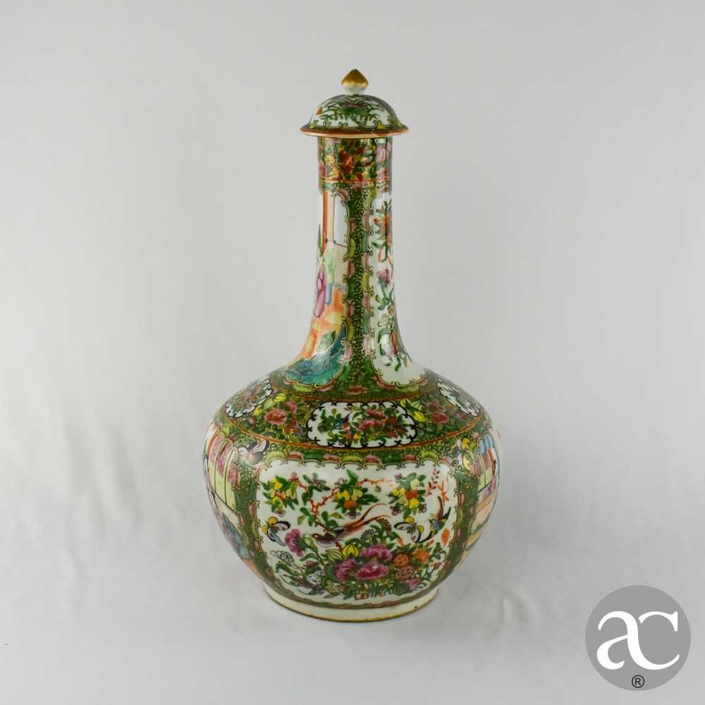 Garrafa bojuda com tampa, decoração Mandarim, reinado Guangxu