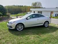 Opel astra twin top 1.9cdti