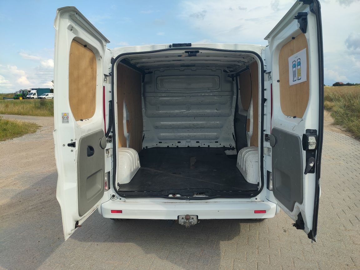 Opel Vivaro 2.0 CDTi 101 KM 2012 Trafic Primastar