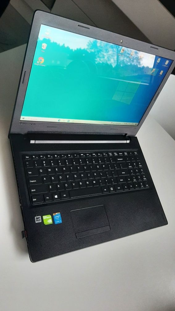 Lenovo i5 2.2Ghz 920M GeForce SSD 128  8GB