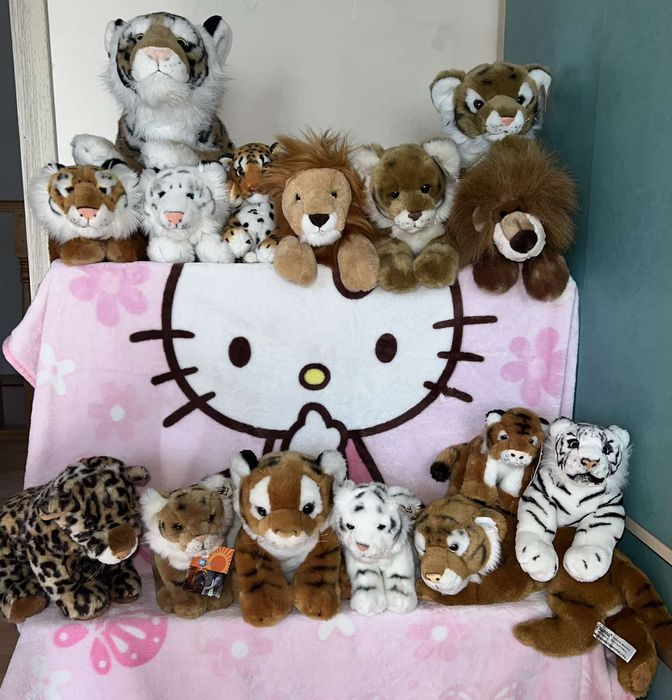 Дісней іграшки оригінал