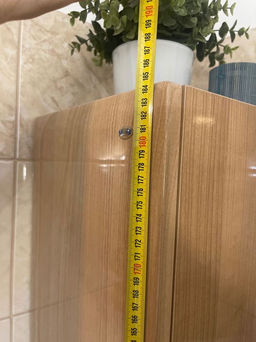 Szafka łazienkowa słupek – kolor jasny orzech  (do negocjacji)