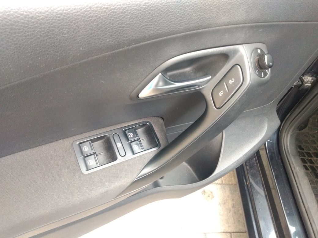 VW polo  1,4 MPI 100% oryginał.