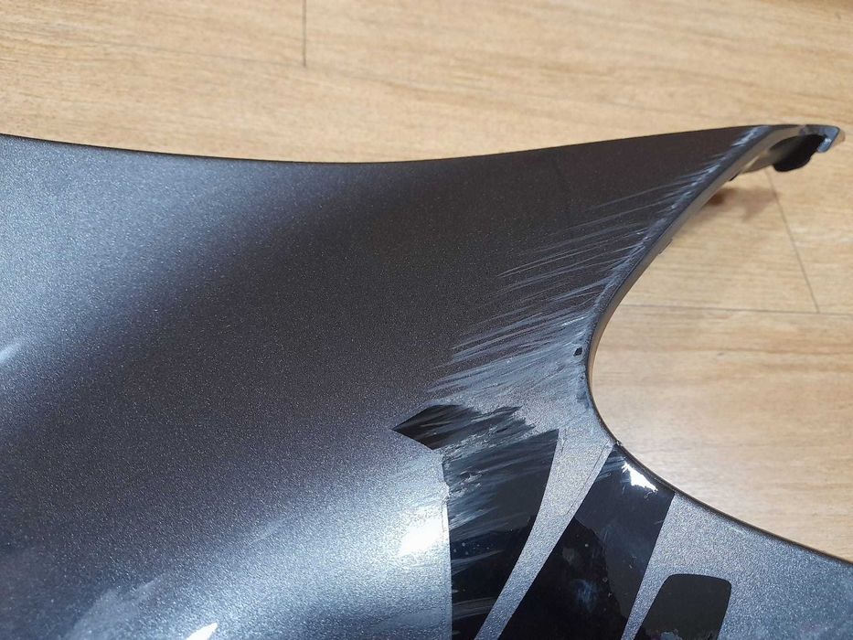 CARENAGEM LATERAL ESQUERDA OEM SUZUKI GSX-R 1 3 0 0 HAYABUSA 2 0 2 4