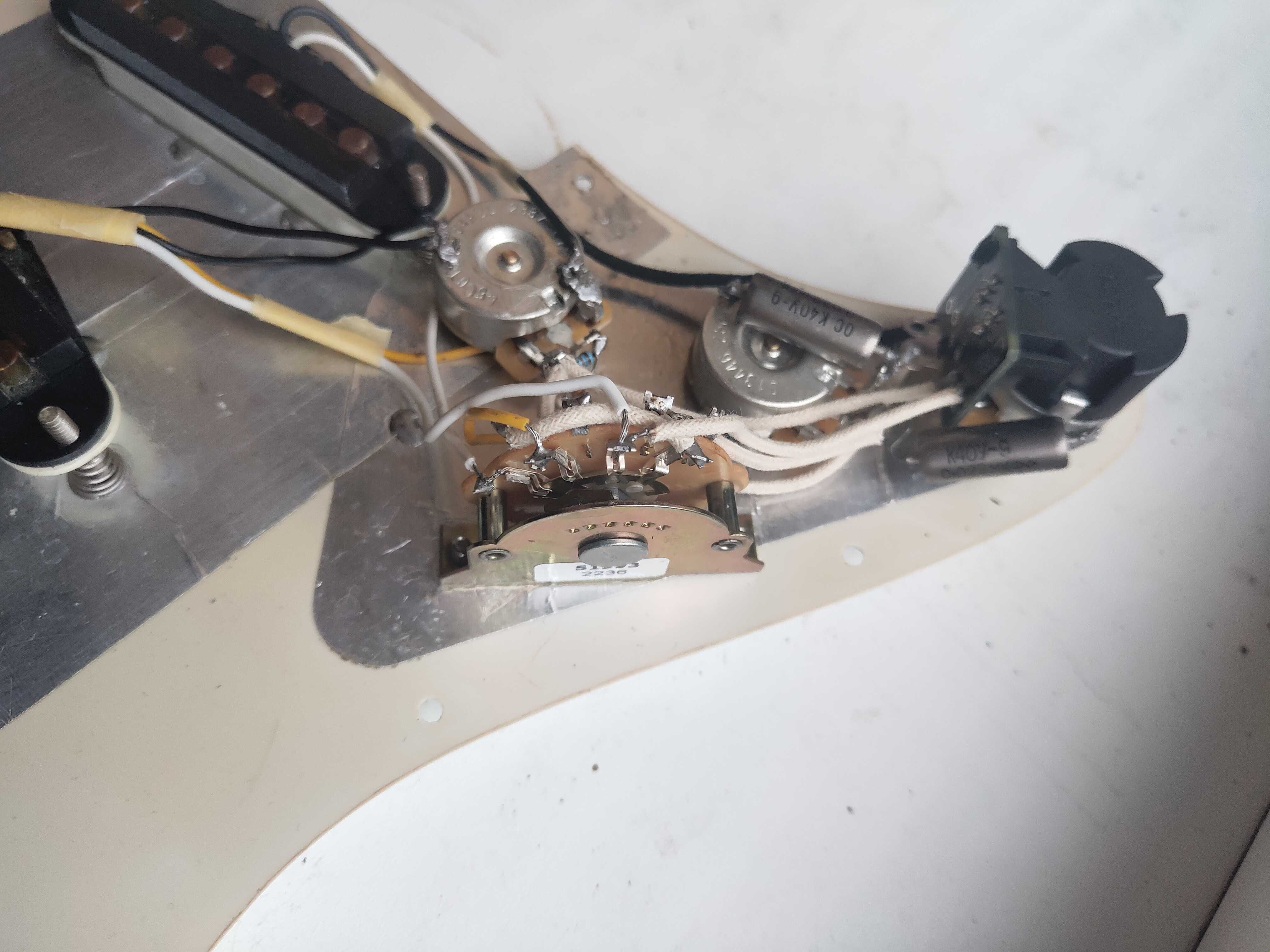 Пікгард Fender Stratocaster USA,1991-93,push-pull CTS,7way Gilmour mod