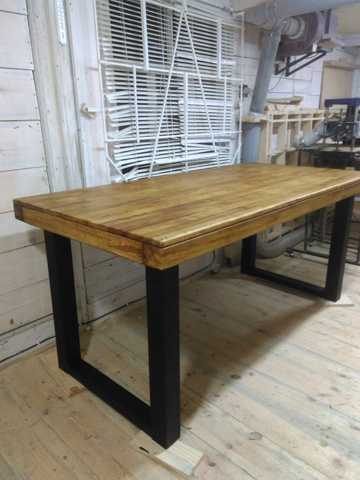 Обідні столи , стільці