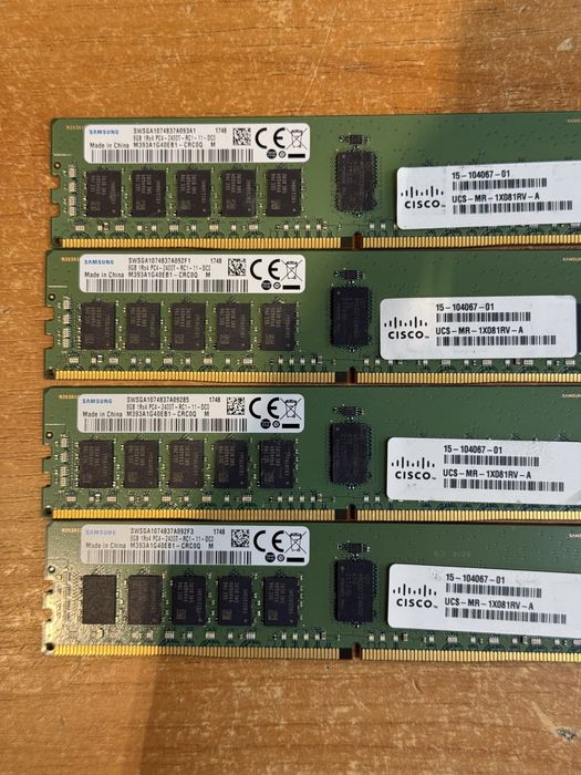 Серверная память 8gb 2Rx8 DDR4 PC4 - 2400T/ 2133P ECC REG