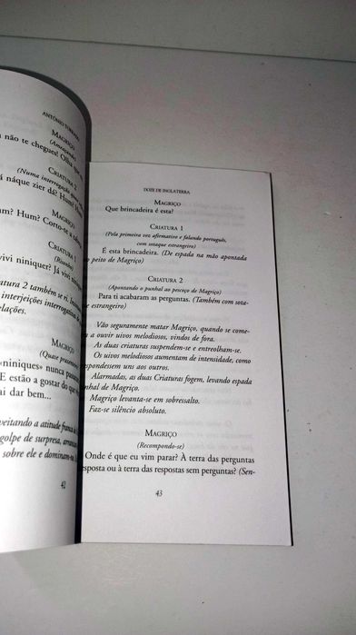 Doze de Inglaterra/ O Guarda Vento  - António Torrado