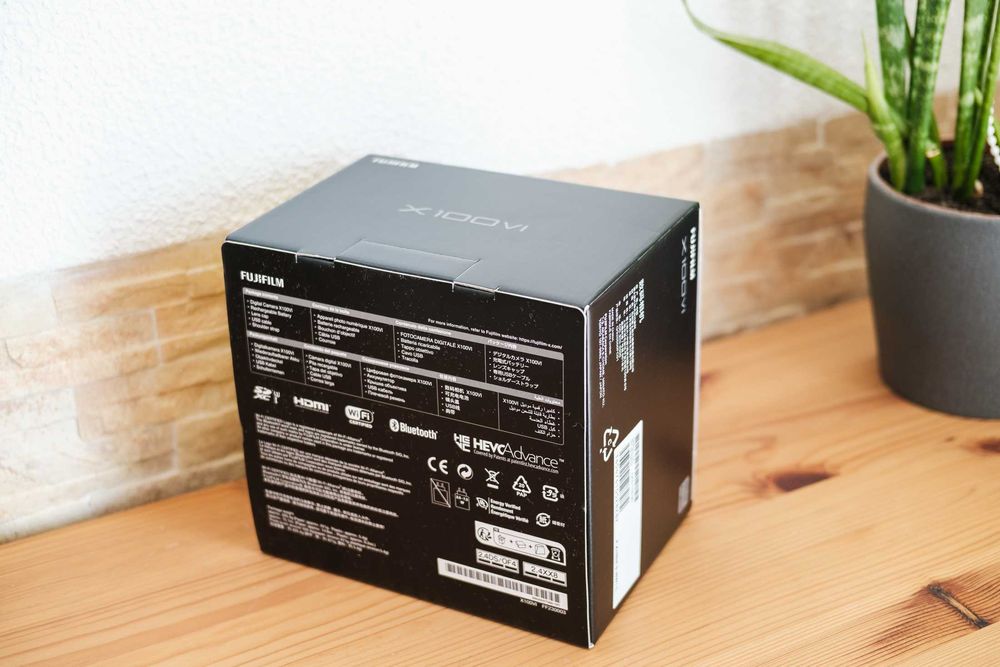 Fujifilm X100VI Black Preta | Nova c/ garantia 3 anos