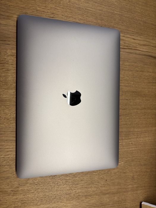 Macbook A2179 AIR 8/256