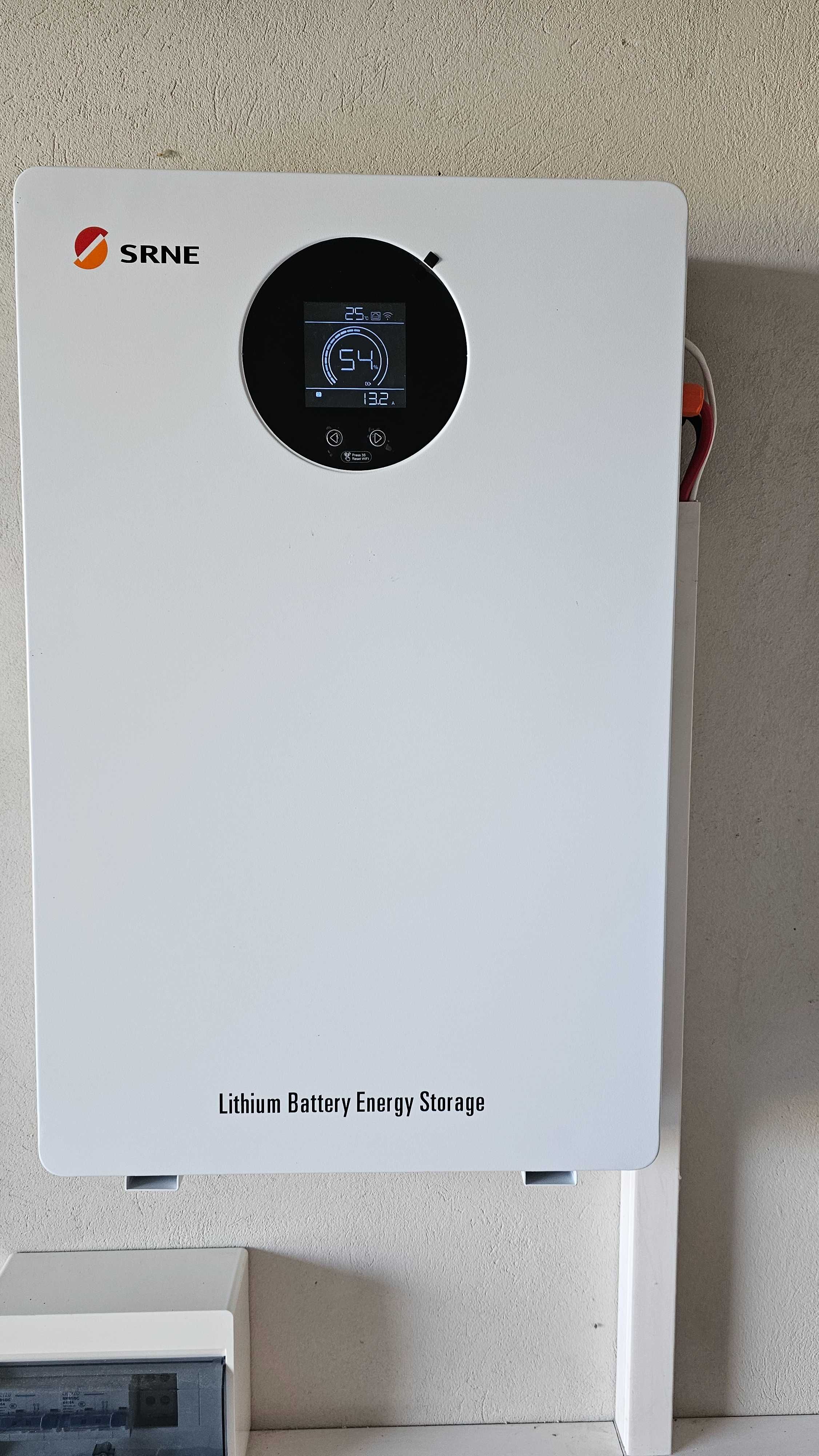 Дві батареї SRNE EOS05B по 5 kWh