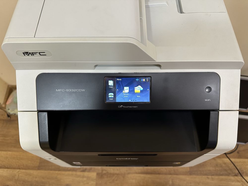 Лазерний кольоровий принтер БФП 3в1 Brother MFC 9332CDW