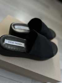 Босоніжки Steve Madden