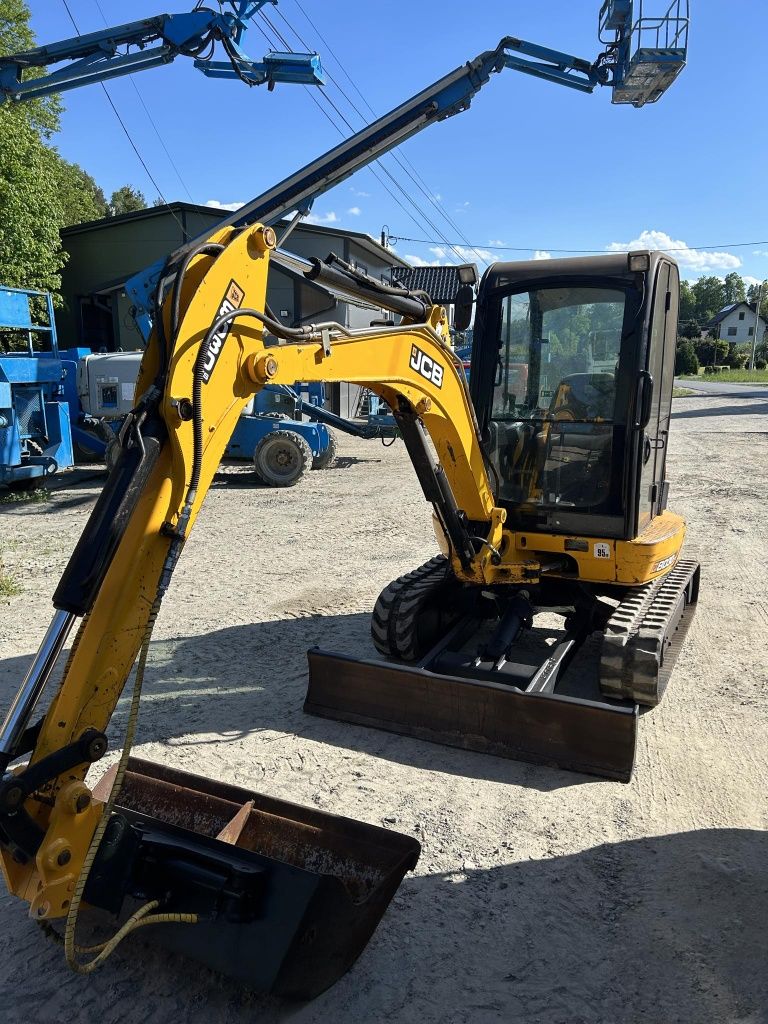 Wynajem mini koparki JCB 8030, ubijarki WACKER NEUSON DPU 6555