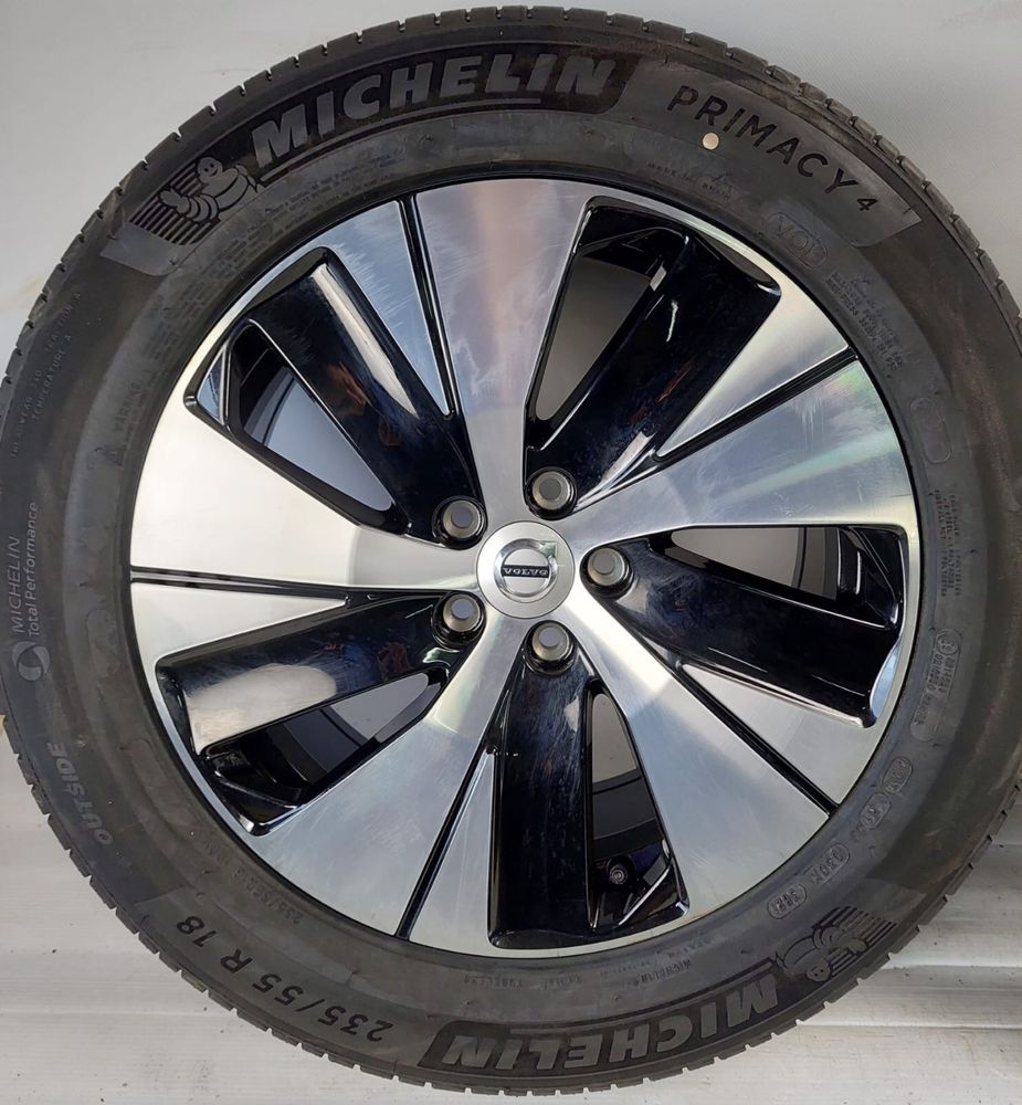 Volvo Xc40 V90 CC Koła Alu 235/55r18 Michelin Nowe 5x108