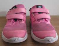 Letnie buty Nike dla dziewczynki