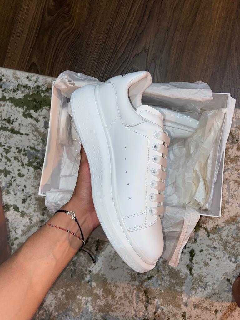 Tênis Alexander McQueen