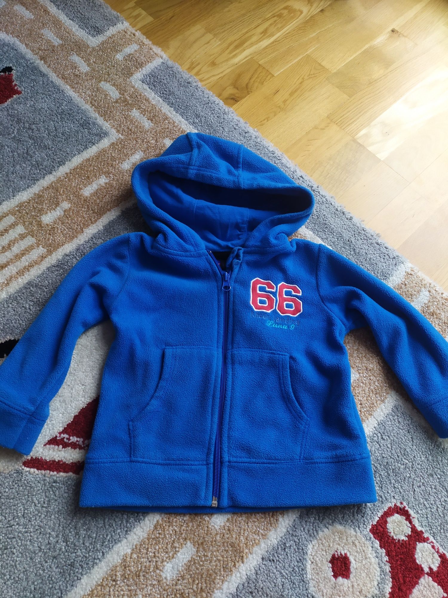 Sprzedam polar Lupilu Lidl z kapturem 74-80