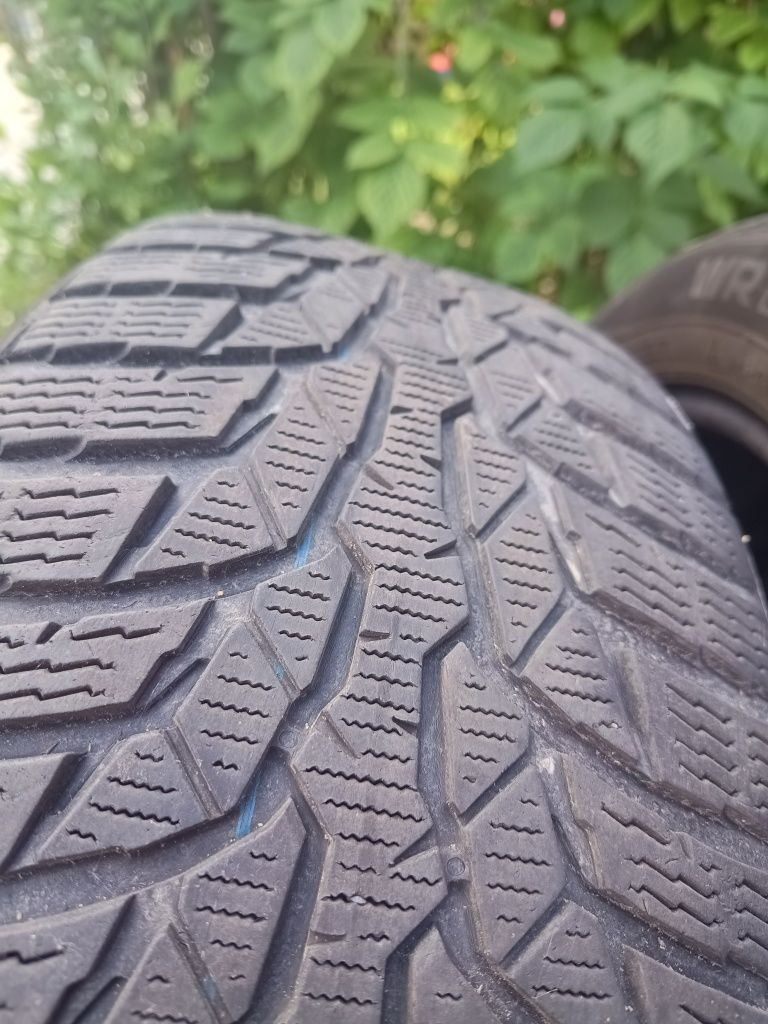 Nokian WRd4 215/55/r17 98H komplet opon zimowych