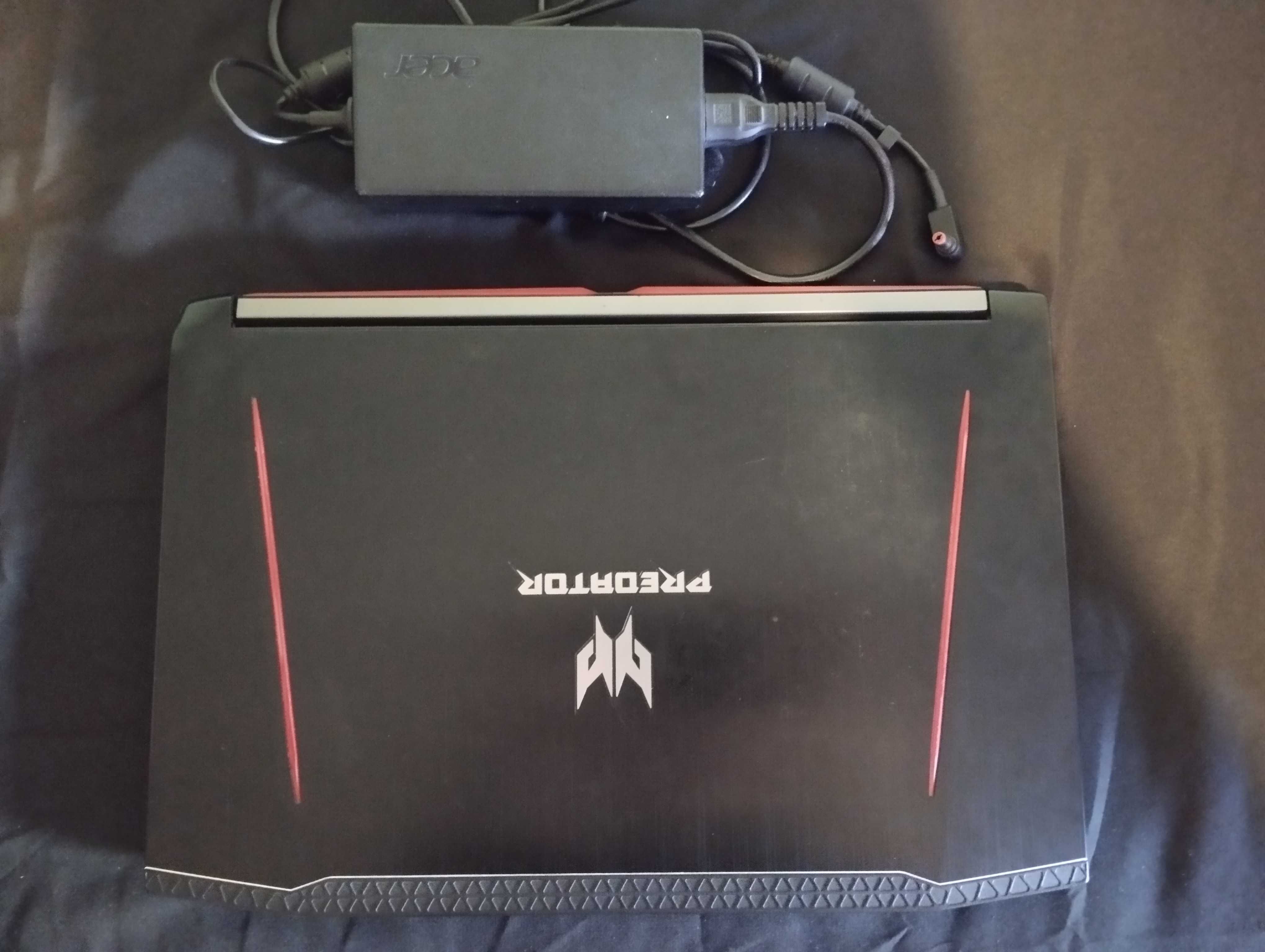 Portátil Gamer Acer Predator Helios 300