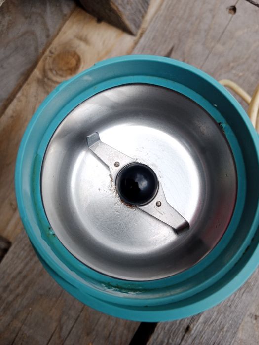 Młynek do kawy sprawny tylko to co na foto