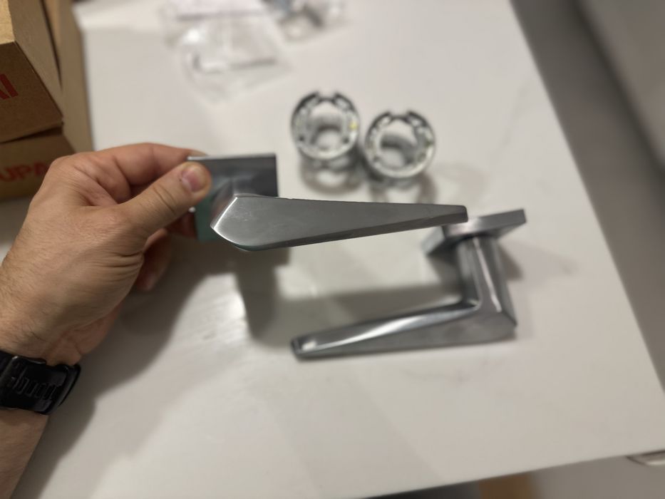 Klamki i rozety VDS Star chrom-satyna ZESTAW