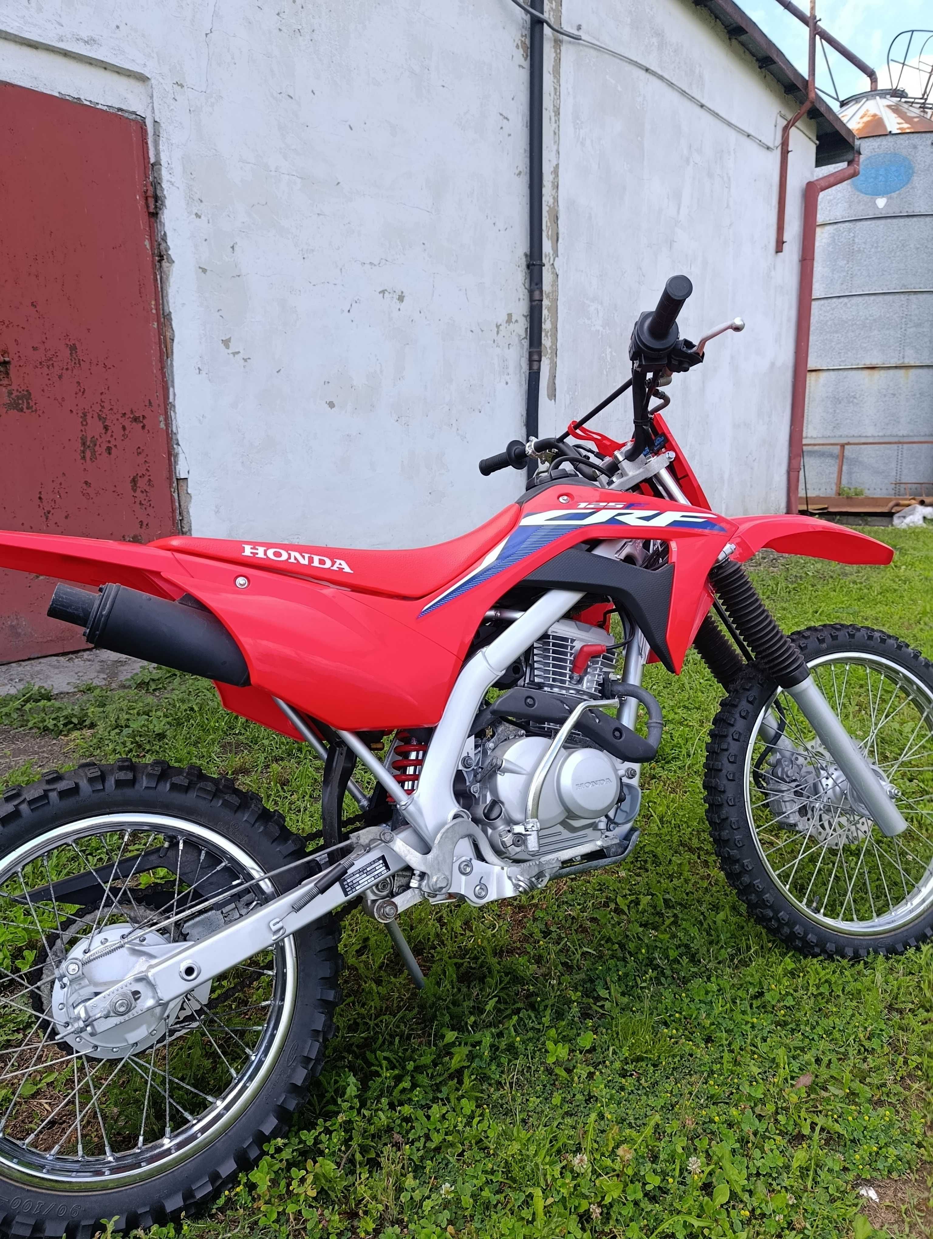 Sprzedam hondę crf125f