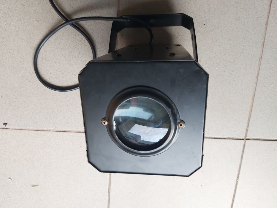 Eurolite MF1 reflektor dyskotekowy kolorofon