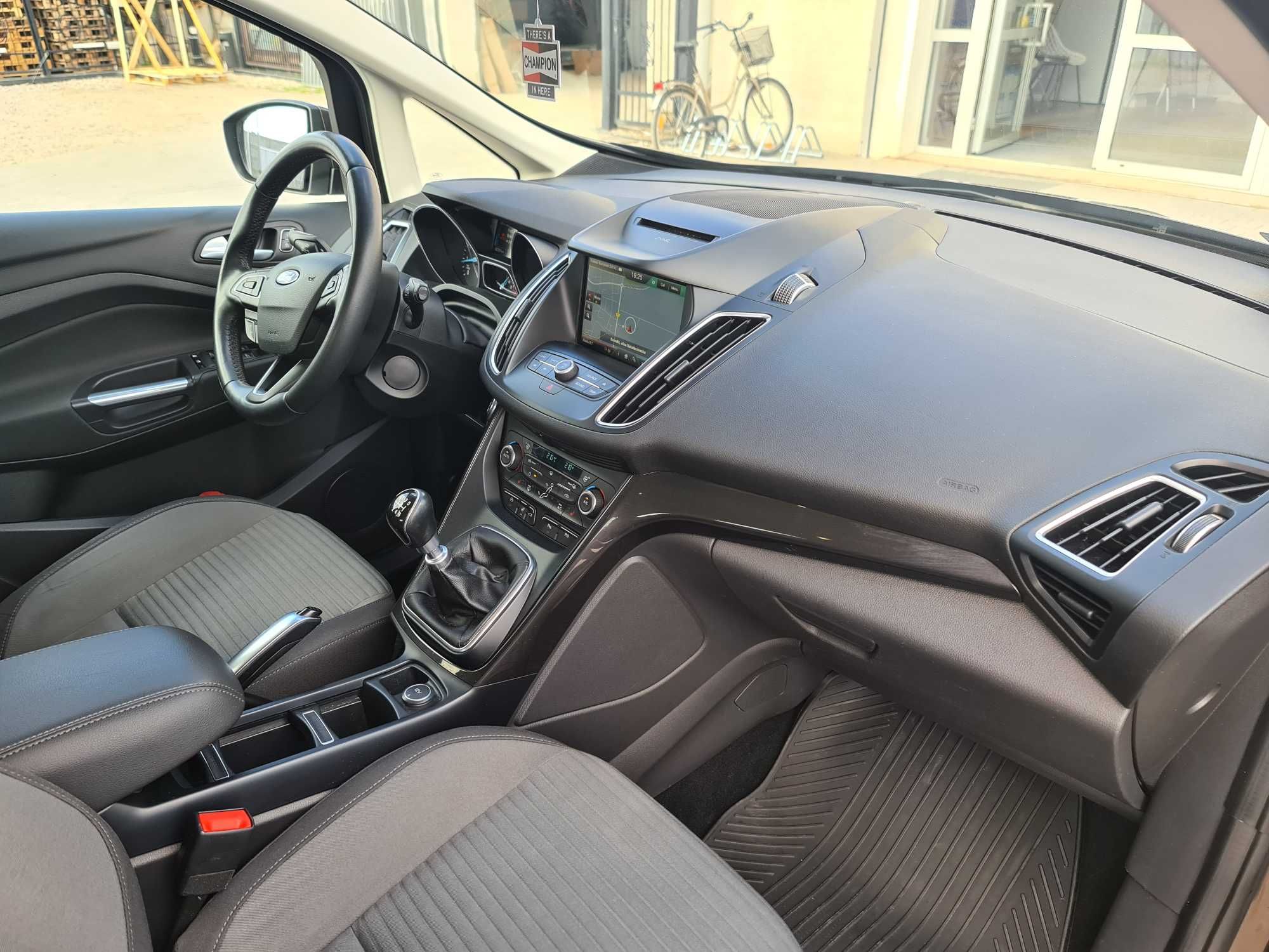 Ford Grand C-MAX 1.5 EcoBoost Titanium
