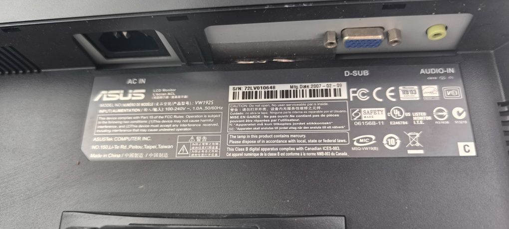 Monitor ASUS 19'