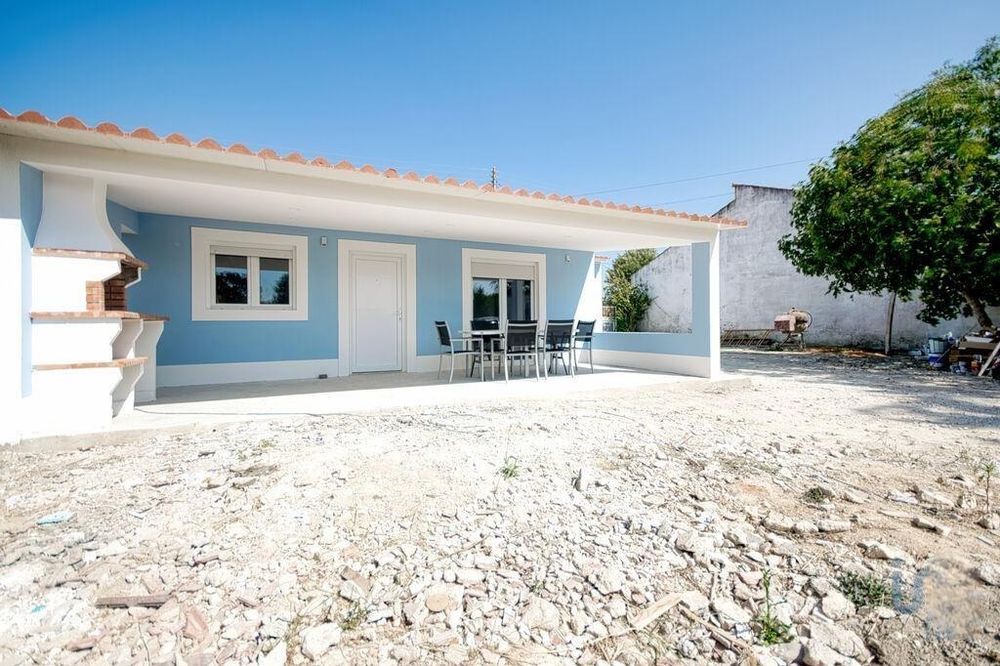 Moradia Térrea T3 NOVA! Quintinha 1200m2