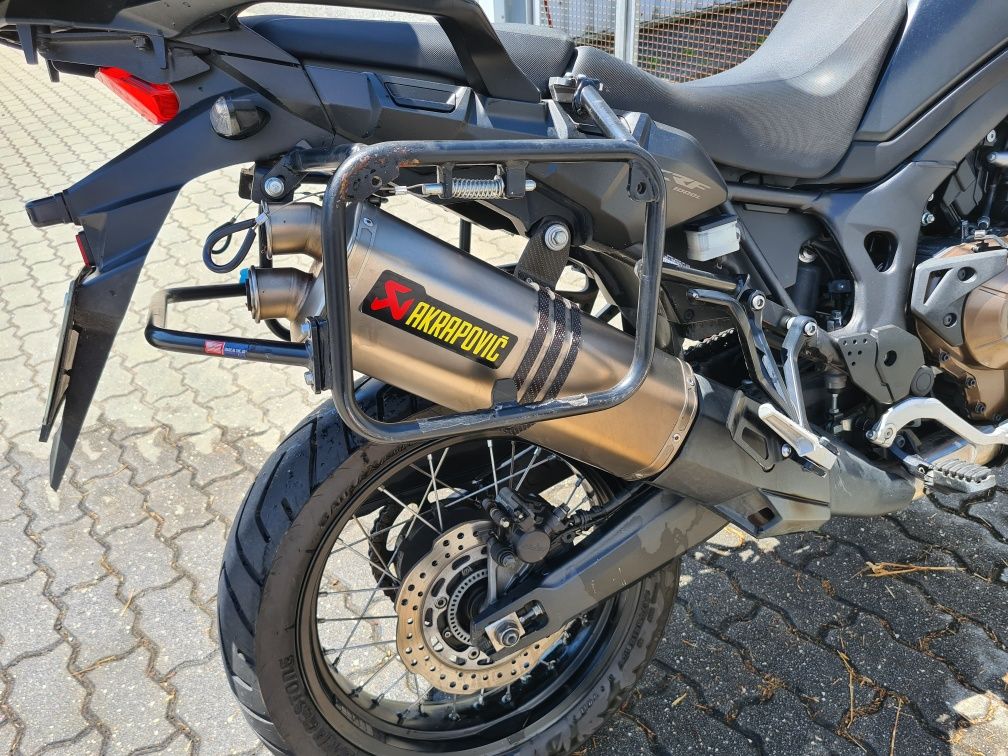 Africa twin full extras