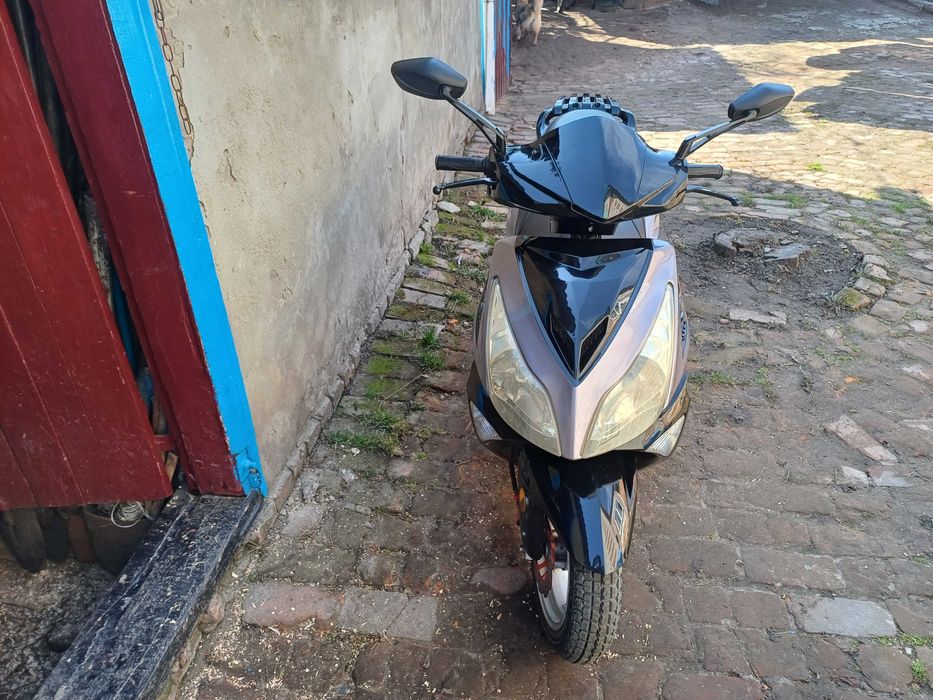 Продам скутер 150куб  basnha