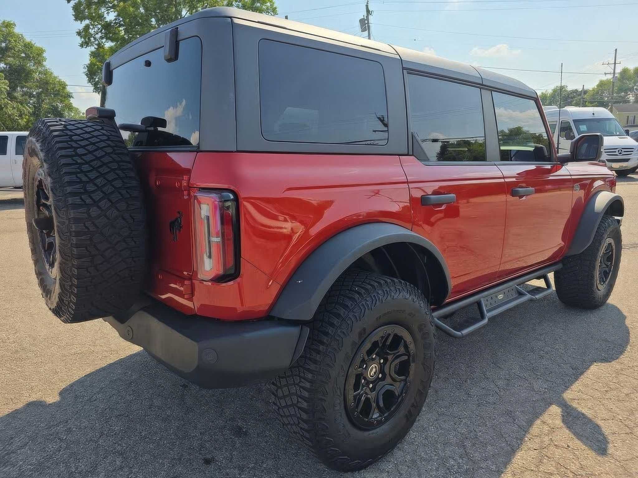 2022 Ford Bronco Wildtrak Advanced 4-Door 4WD