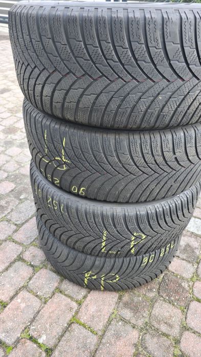 Opony zimowe Firestone Winterhawk 4 225/55/17