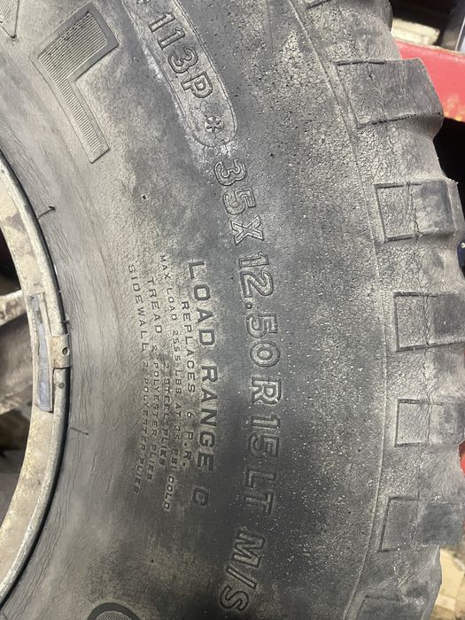Продам резину 35X12.50RLTM/S з дисками.
