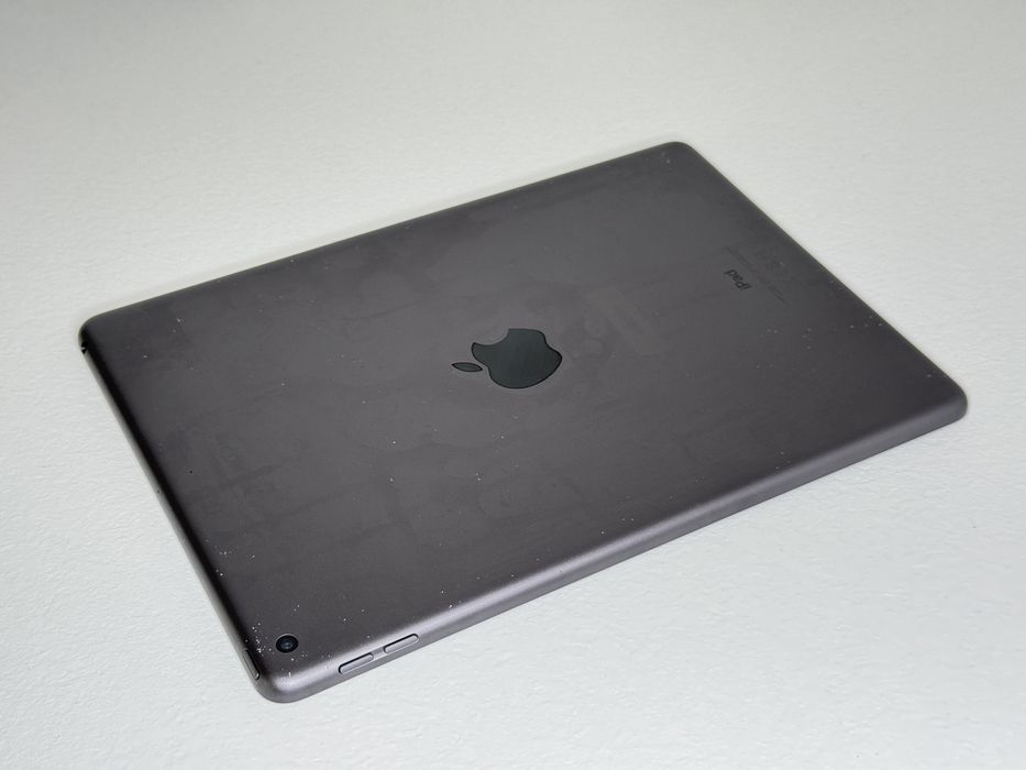 iPad 9. gen. (A2602) - 64GB - faktura VAT 23%