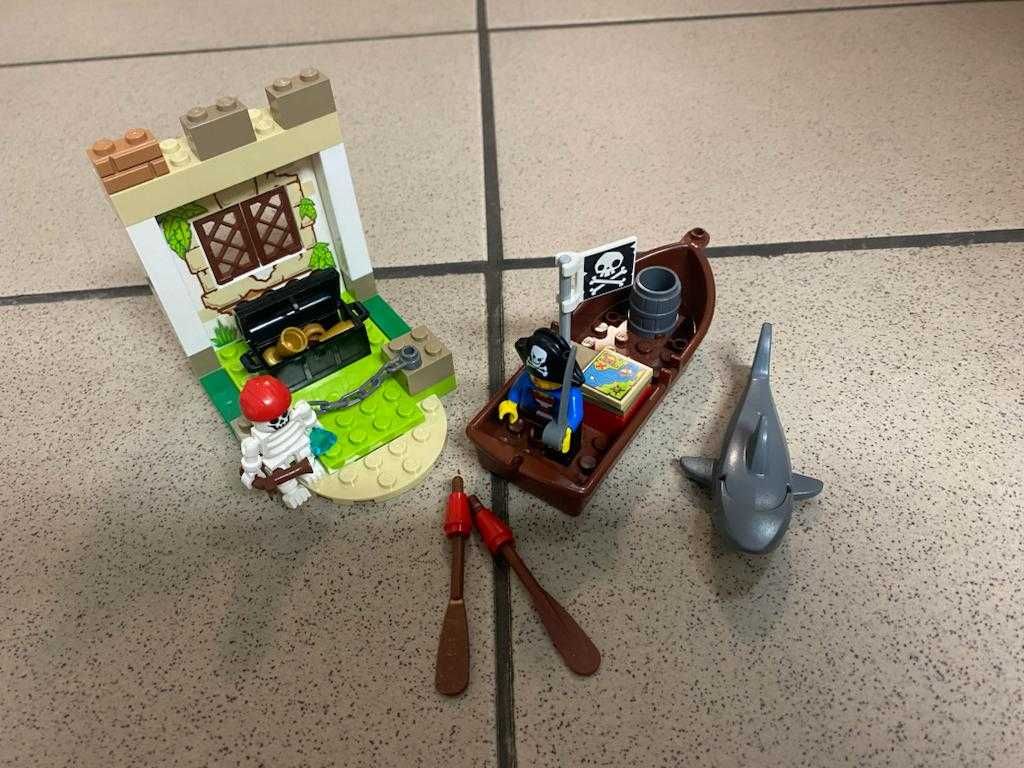 LEGO Juniors 10679 Piraci