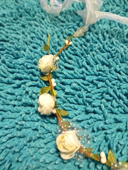 Coroa de flores  para cabelo