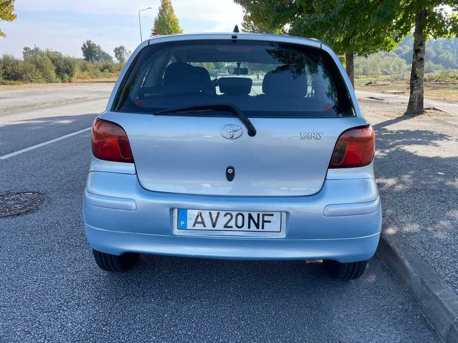Toyota Yaris 1.3 VVTI - ABS - A/C