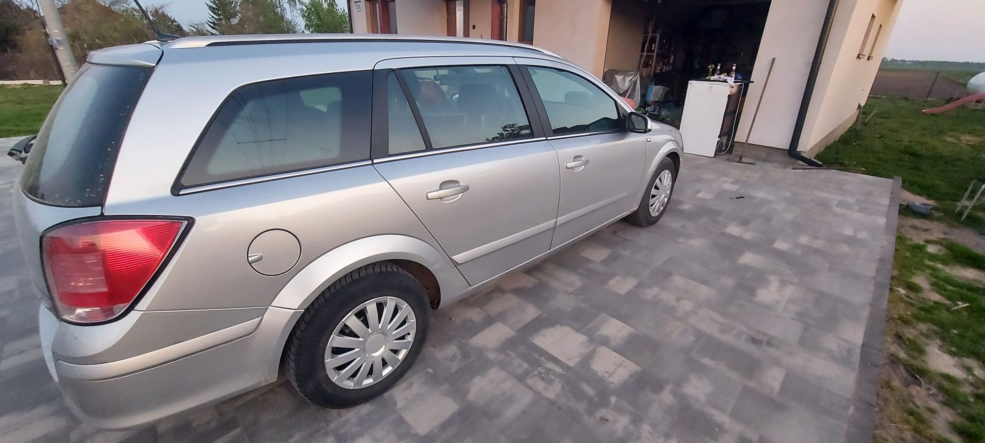 Opel Astra H 1.7 cdti
